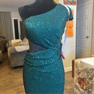 Mac Duggal Sparkling Teal One-Shoulder Dress